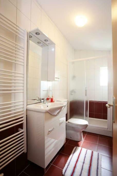 Apartmani Lili Sukošan Exterior foto
