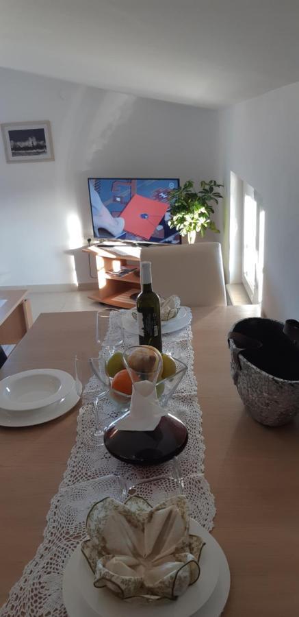 Apartmani Lili Sukošan Exterior foto
